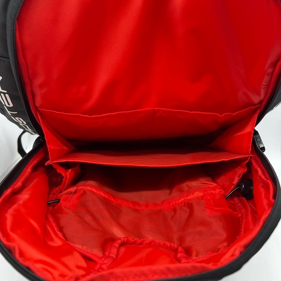 Ghostek NRGbag 2  Black Tech Backpack NWT - Picture 16 of 16